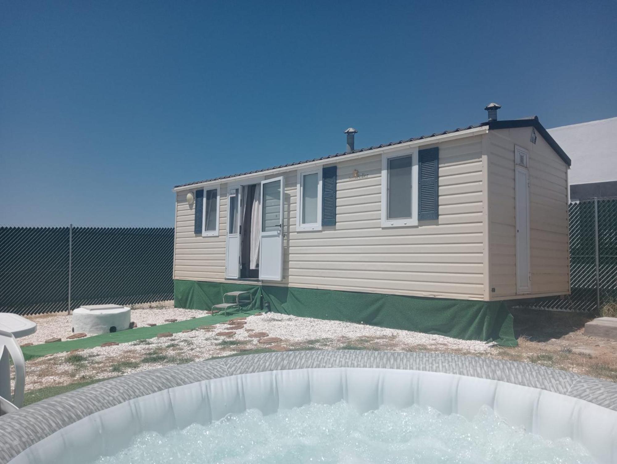 Casita Mh Acogedora Para 6 Con Jacuzzy Chiclana de la Frontera Eksteriør bilde